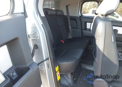 2007 Toyota Fj Cruiser from USA, damaged, VIN JTEBU11F270078498